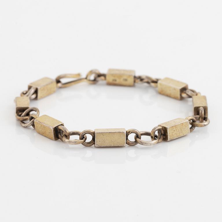 Wiwen Nilsson, armband, förgyllt silver, stavar och länkar.