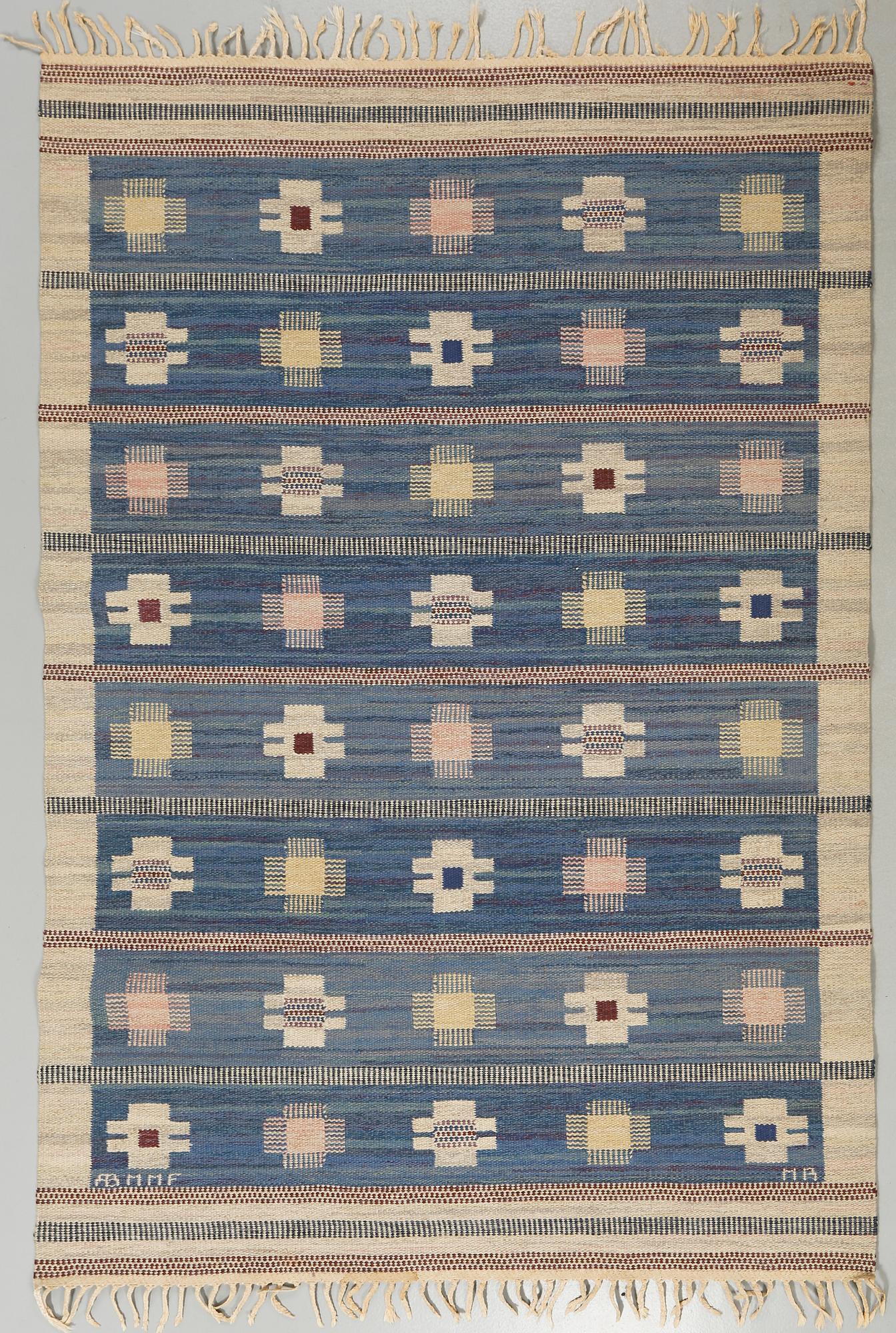 A flat weave by Marianne Richter, model "Hästhov", signed AB MMF MR, 220 x 155 cm.