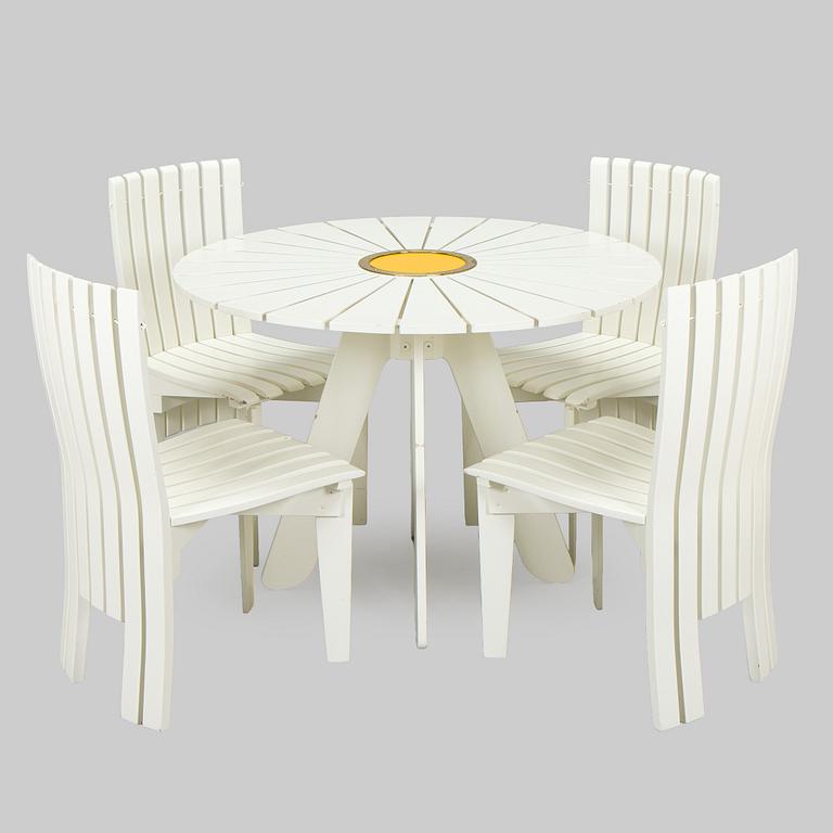 Alvar & Aino Aalto, trädgårdsmöblemang, 5 delar, "Aurinko"-serien, Artek 2000-tal.