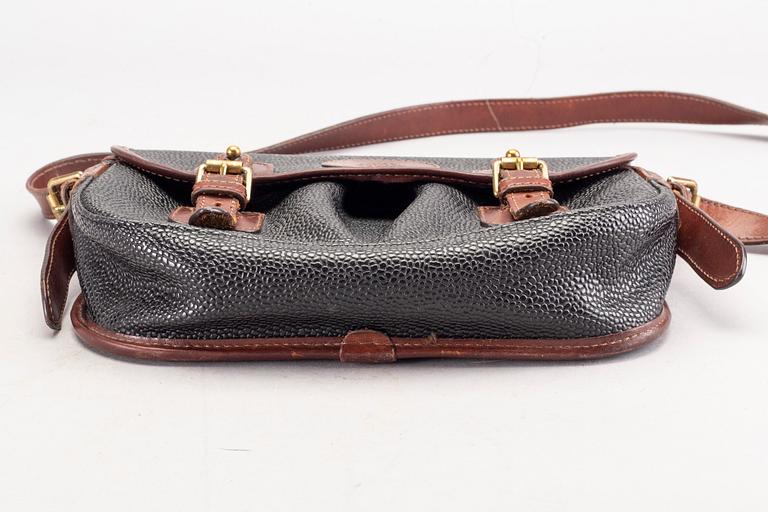 A Mulberry scotchgrain bag.