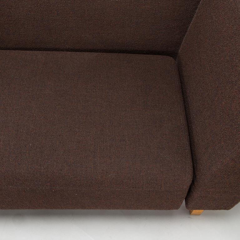 A 21st century 'Gap Lounge' sofa by Swedese.