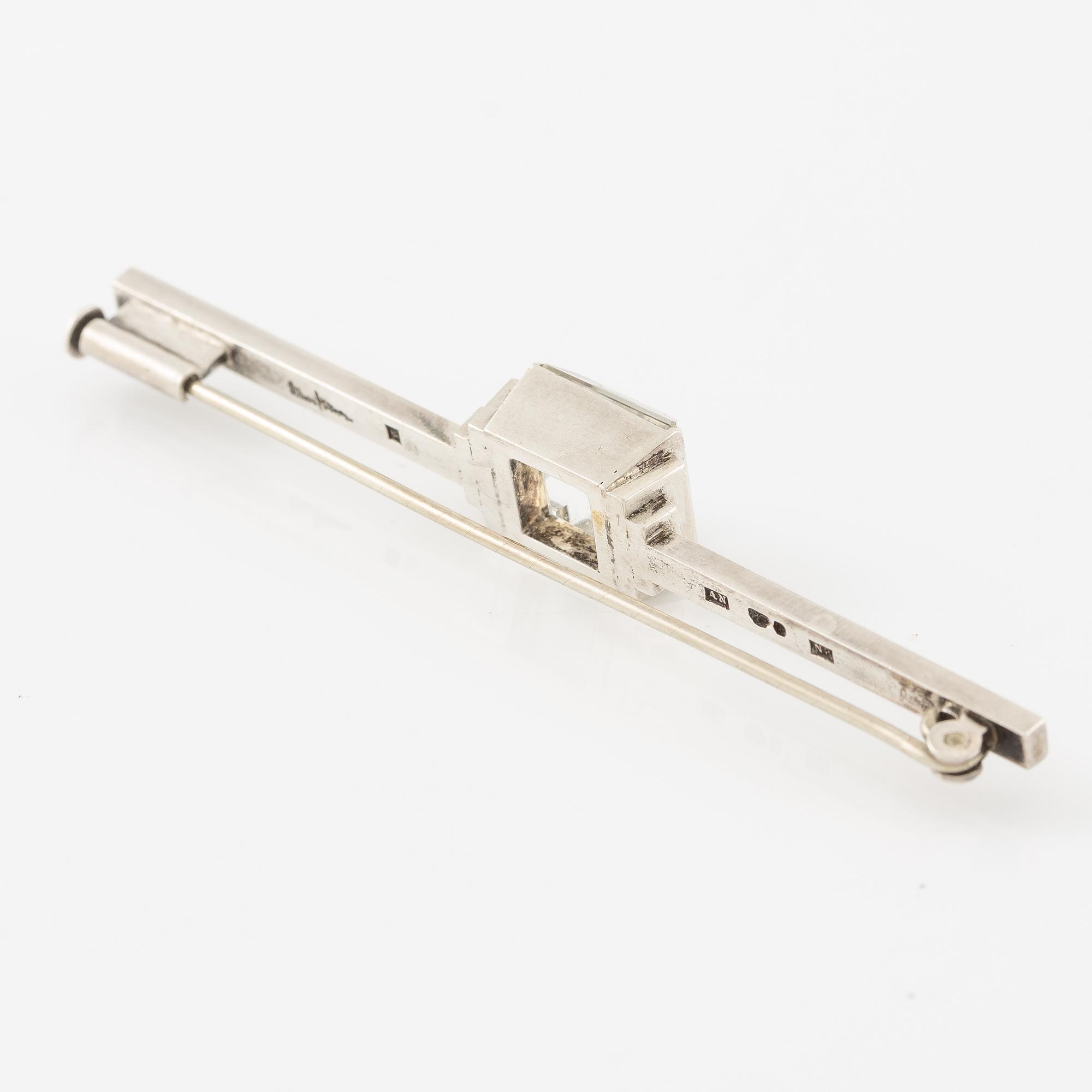 Wiwen Nilsson, brooch, silver and rock crystal, Anders Nilsson, Lund 1939.