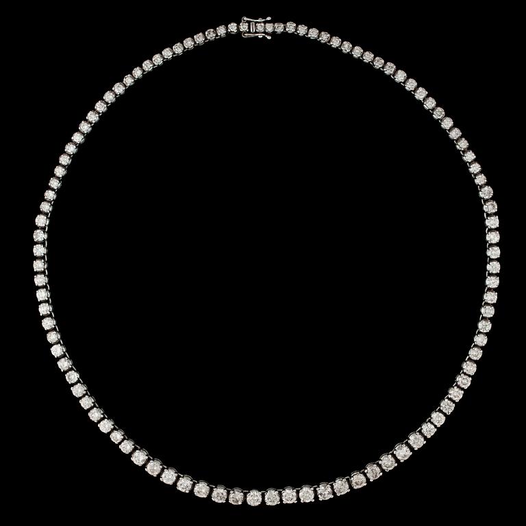 A brilliant cut diamond necklace, tot. app. 15 cts.