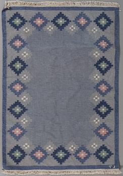 MATTA, rölakan, monogramsignerad LT, 1900-talets andra hälft, 195x140 cm.