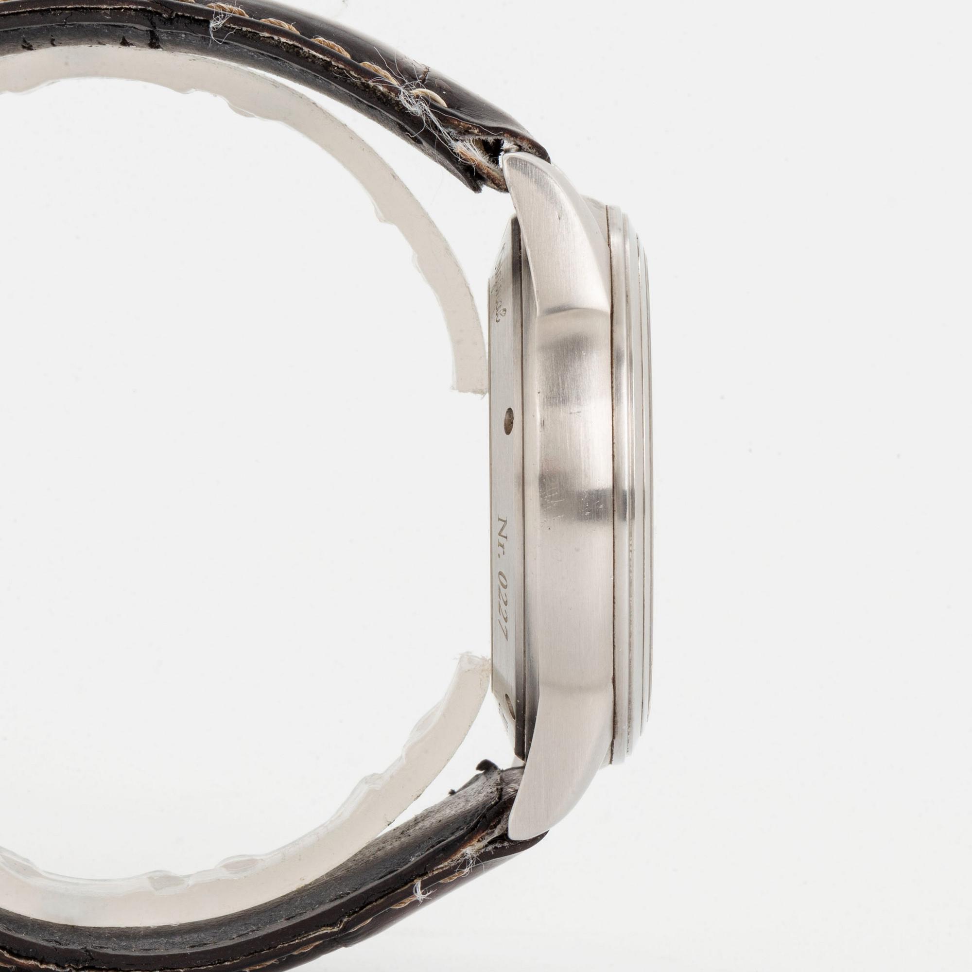 Glashütte, Original, Navigator Senator, "Panorama Date".