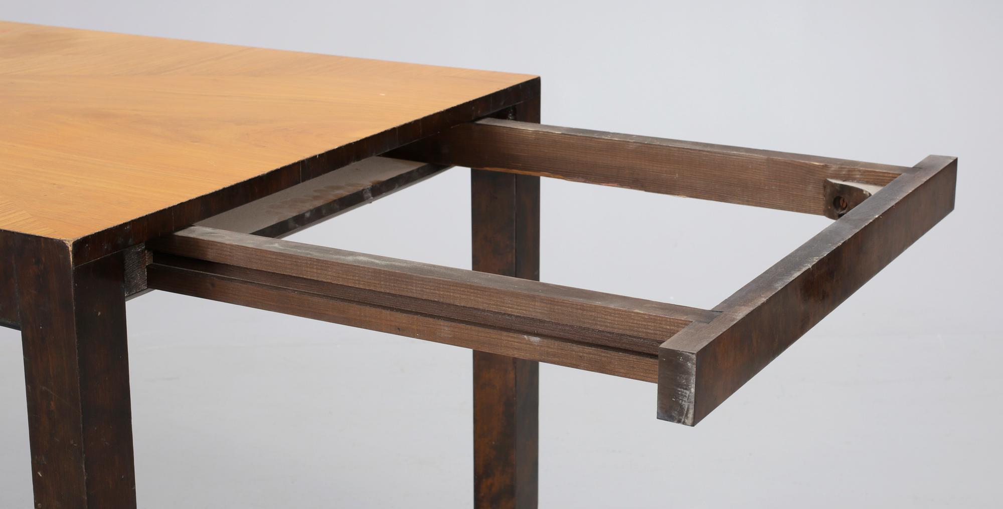 BORD, sannolikt Axel Larsson, Bodafors, 1930/40-tal.