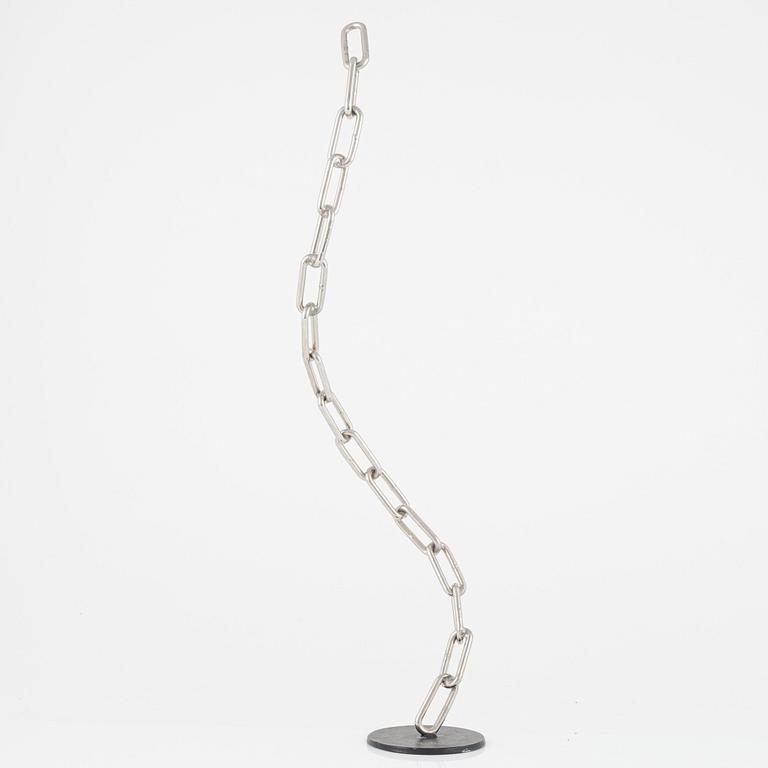 Oscar Reutersvärd, Chain.