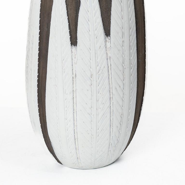 Anna-Lisa Thomson, "Paprika", Upsala-Ekeby.