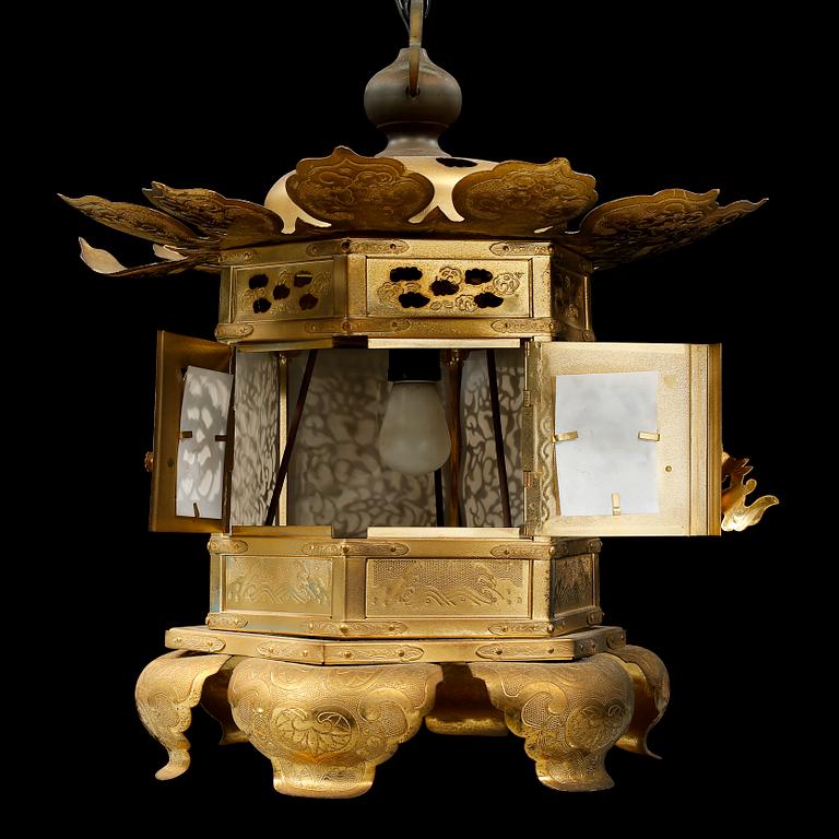 A Japanese brass lantern, 20th Century.