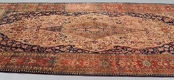 A CARPET, an antique/semi-antique Kashan so called Motachem, ca 333,5-354 x 218-243 cm.