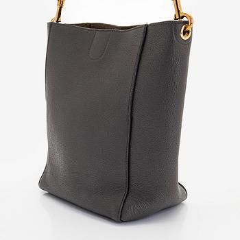 Céline, a "Seau Sangle Small" bag.
