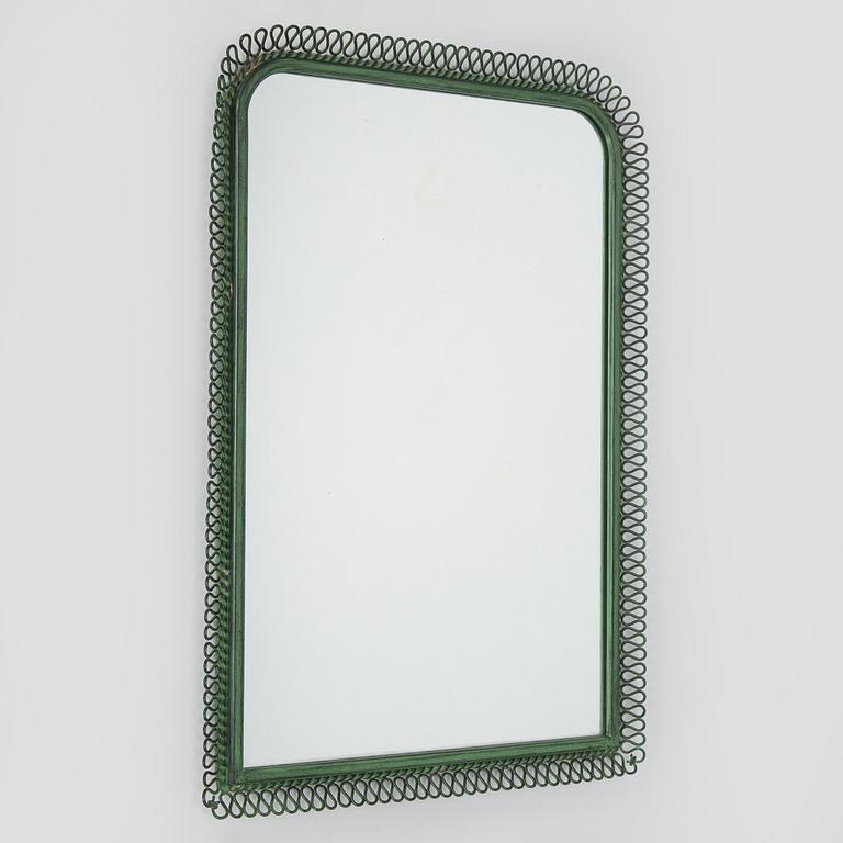 A mid-20th century mirror.