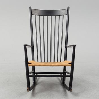 HANS J WEGNER, gungstol,  "J 16". FDB Möbler, 1900-talet sandra hälft.