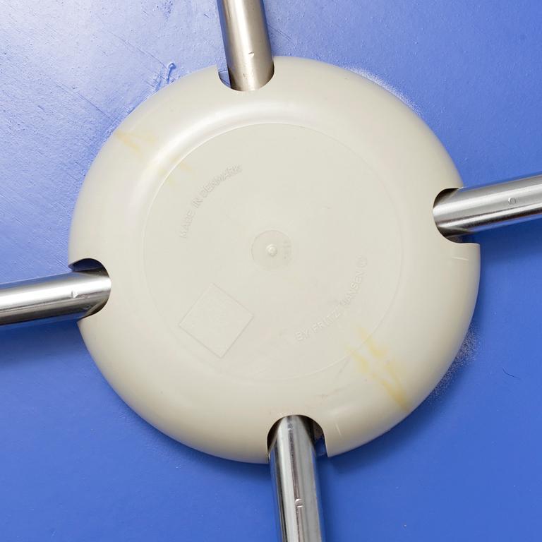 ARNE JACOBSEN, STOLAR, 6 st, "Sjuan". Märkta, Fritz Hansen, Danmark. 1980-tal.