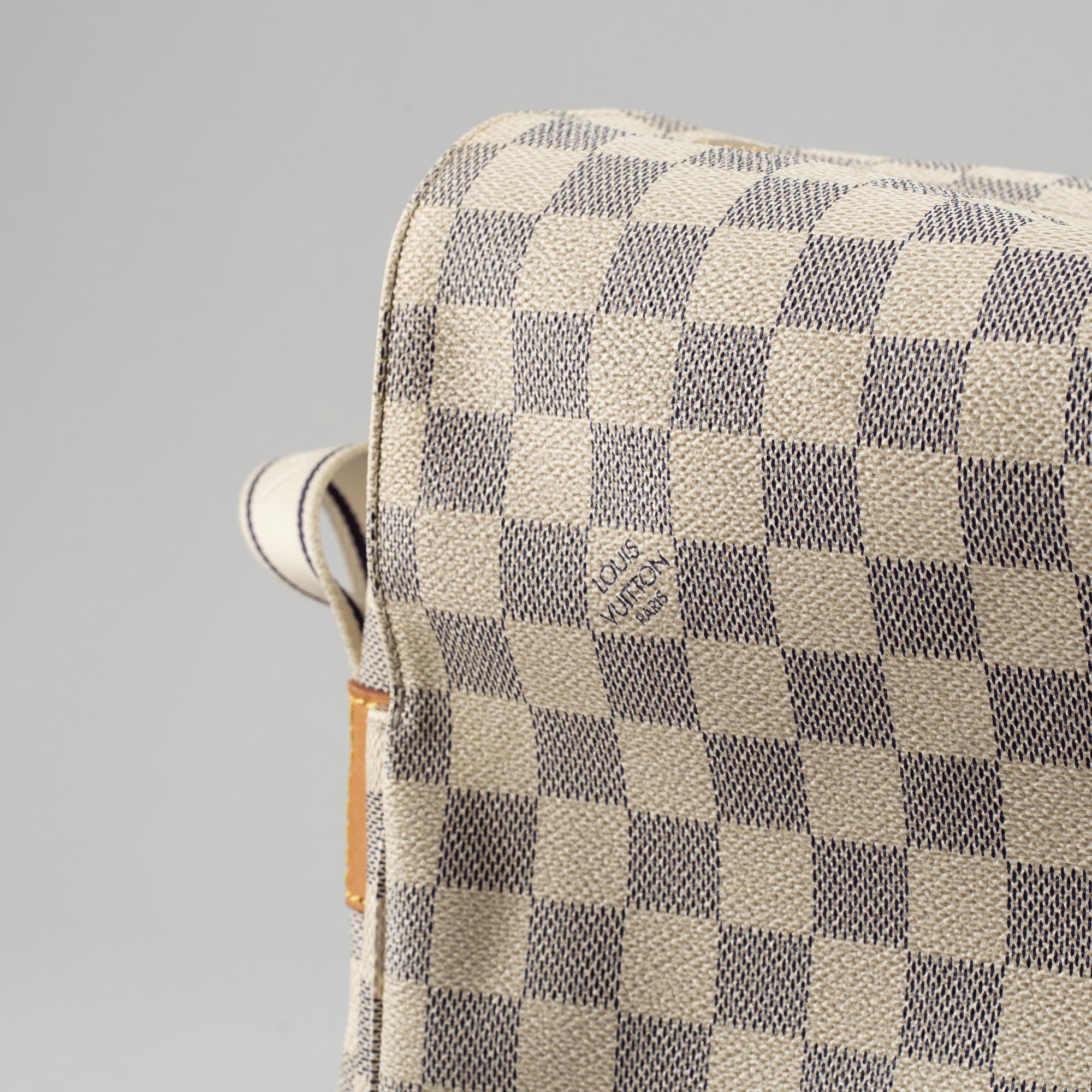 Louis Vuitton, a 'Naviglio' bag.