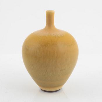 Berndt Friberg, a vase, Gustavsberg Studio, 1976.