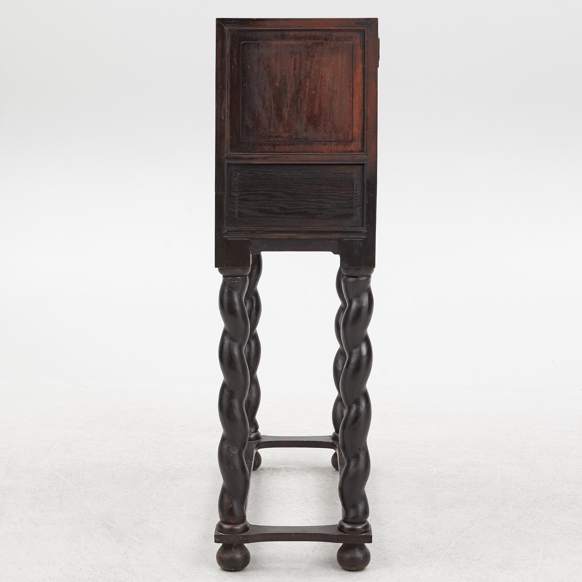 A cabinet, China, late Qing dynasty 19th and Europe, 19th/20th century.