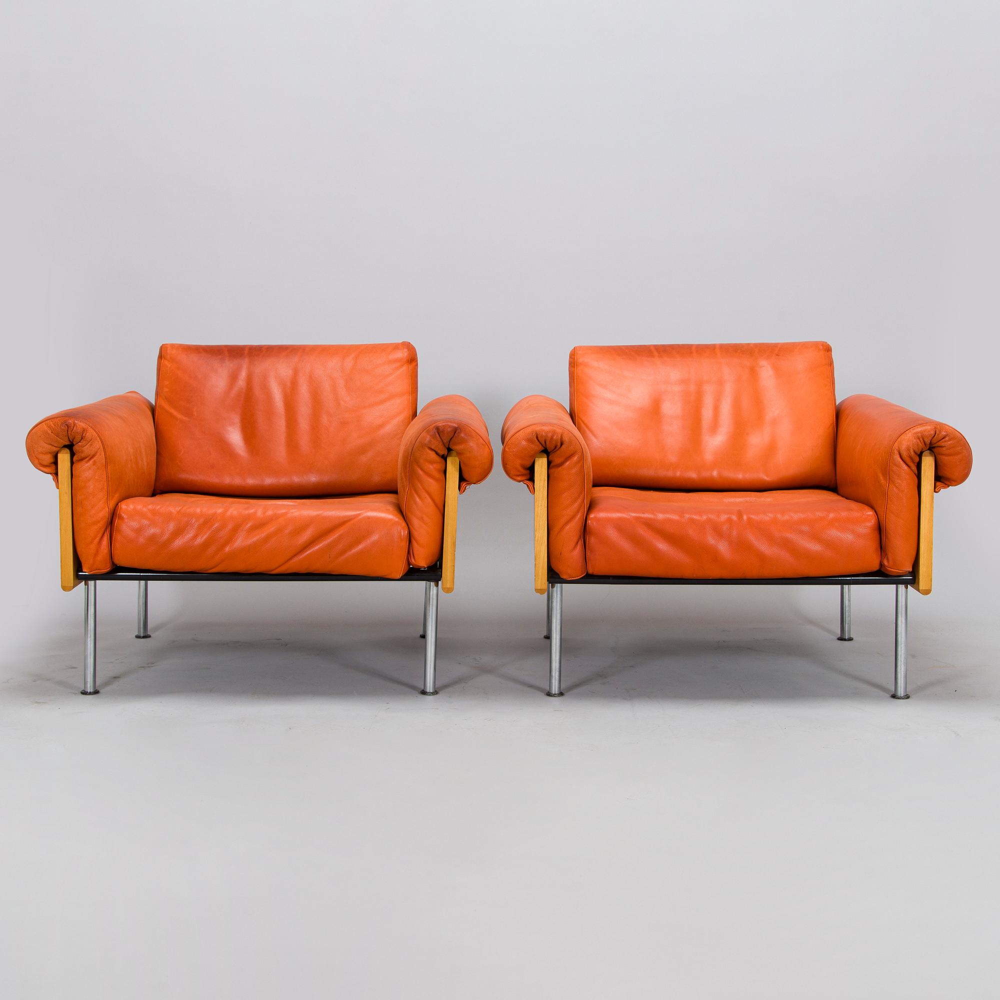 Yrjö Kukkapuro, A pair of late 1970s armchairs, 'Ateljee', made to order for Haimi.
