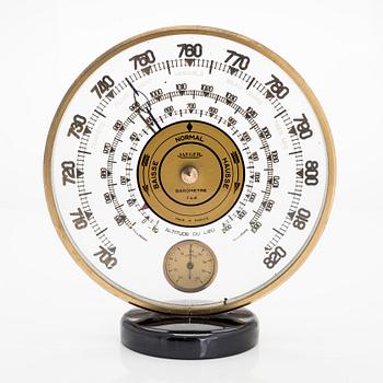 A mid-20th century barometer, Jaeger, model 7.A.B, France.