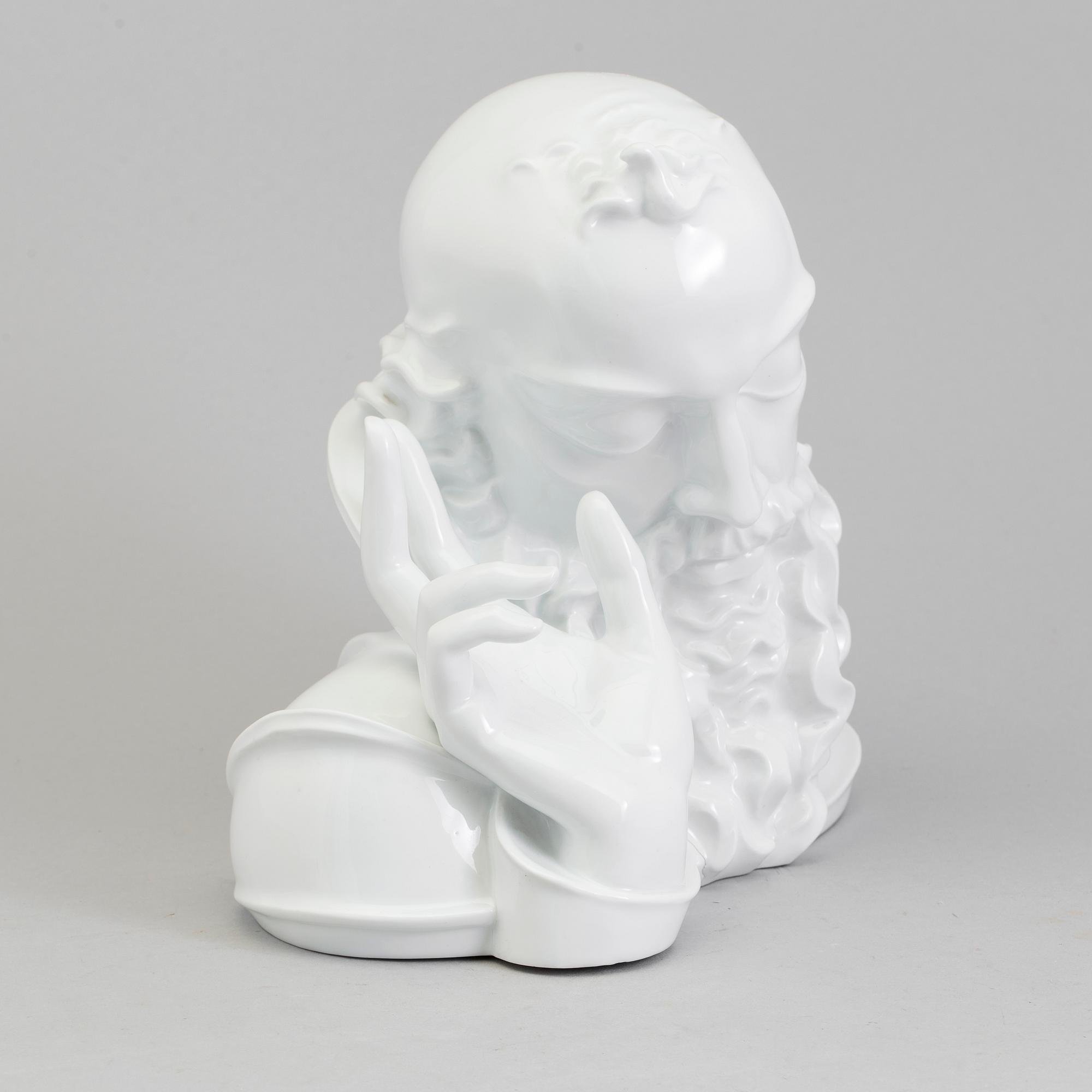 A porcelain bust of Christ from Staats Fachschule, Karlsbad, Czechoslovakia.