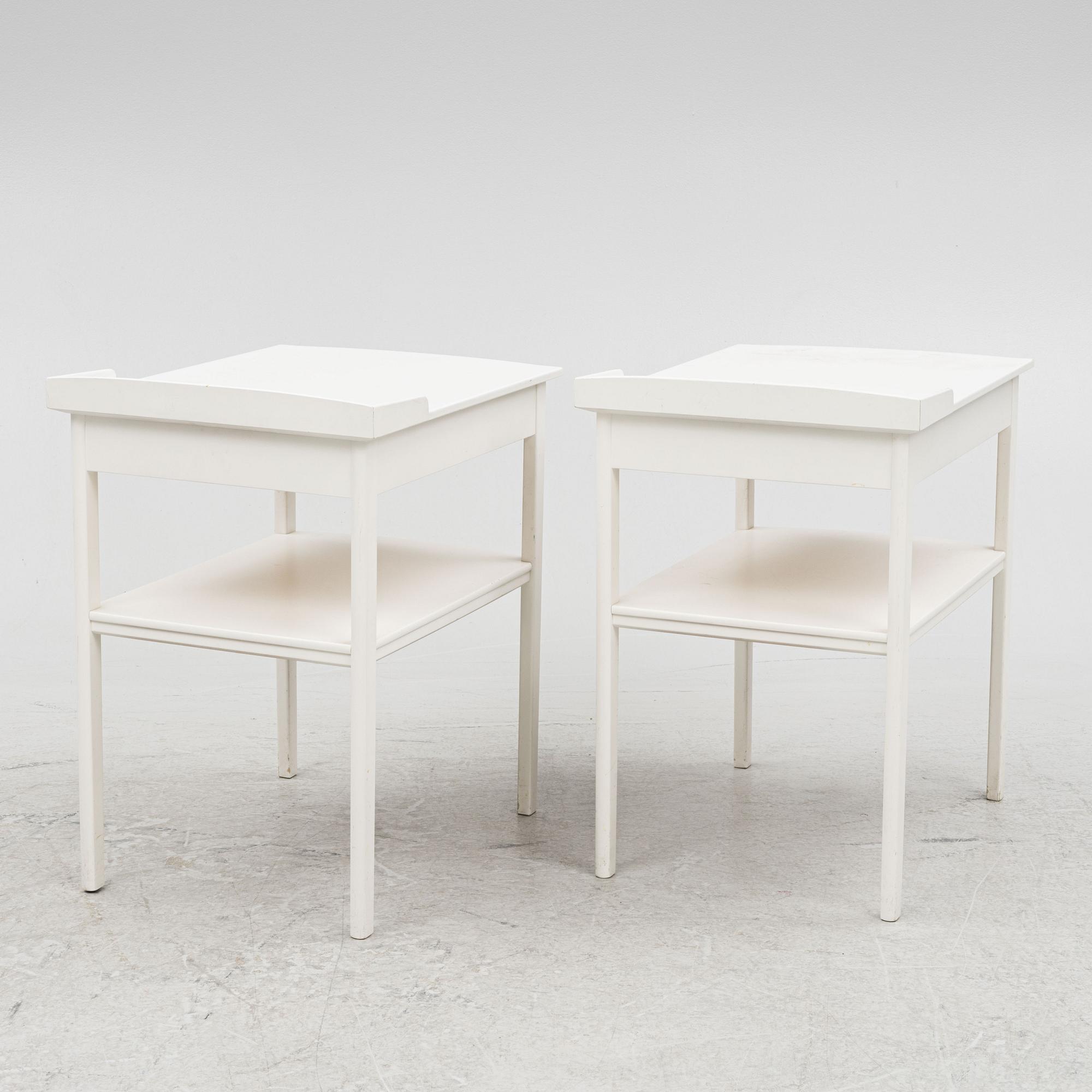 Carl Malmsten, a pair of 'Birgitta' bedside tables, Åfors Möbelfabrik, second half of the 20th Century.