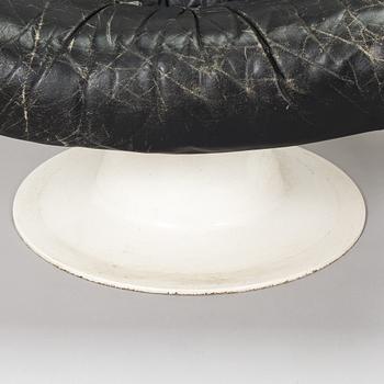 Yrjö Kukkapuro, Nojatuolit, pari, ”Saturnus”, Haimi 1980.