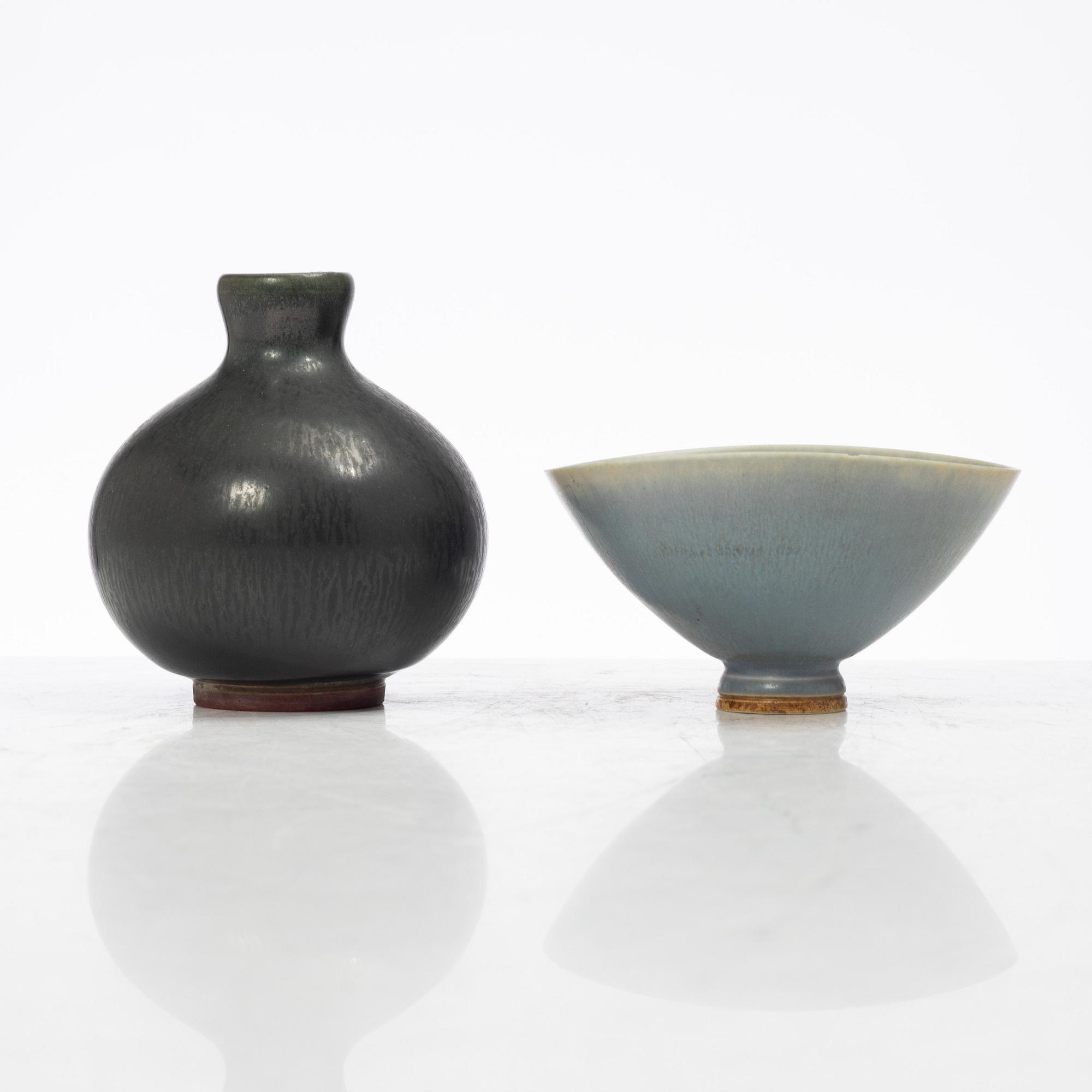 Berndt Friberg, vas och skål, stengods, Gustavsberg, ankargods, 1939-44 och Gustavsbergs Studio 1961.