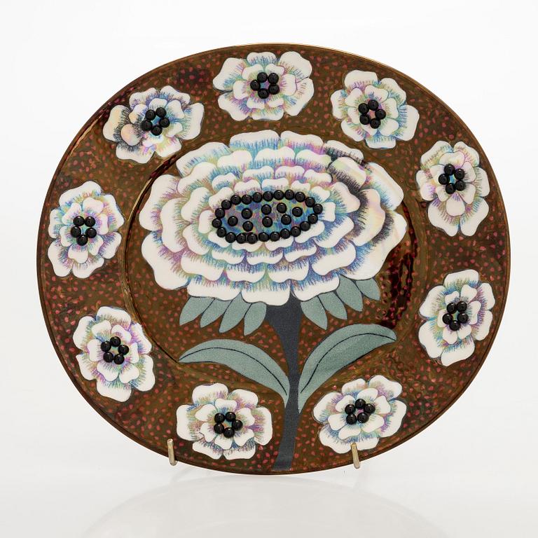 Birger Kaipiainen, a ceramic 'Fiori dish', marked Birger Kaipiainen, Arabia art made in Finland 1983, 1212/2000.