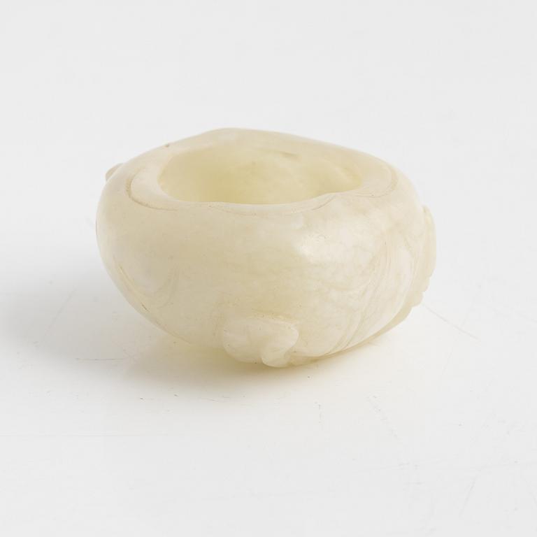 A Chinese jade brush pot, 20th century.