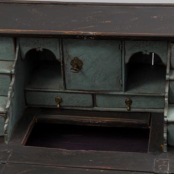 A late 18th century secretaire.