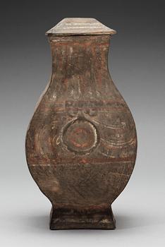 A painted jar with cover, Western Han dynasty, (206 BC - 220 AD).