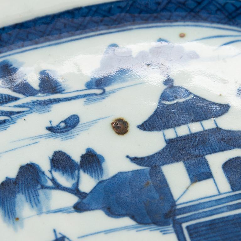 A Chinese dish from around 1800s.