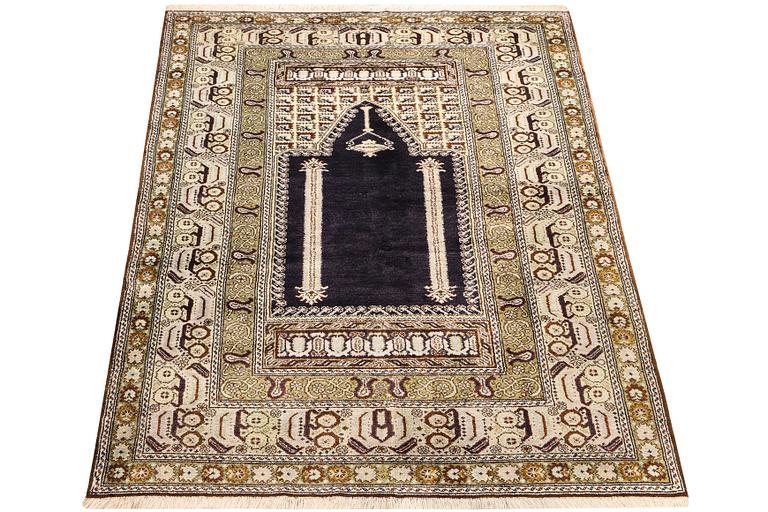 Matta, Kayseri, silke, ca 183 x 122 cm.