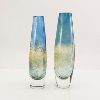 Sven Palmqvist, vases 2 pcs. "Kraka" Orrefors signed and numbered.