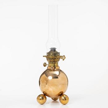 Kerosene lamp, Gold-Brenner, circa 1900.