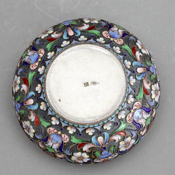 SALTKAR, silver och emalj, troligen Ivan Saltykov, Moskva, sent 1800-tal.