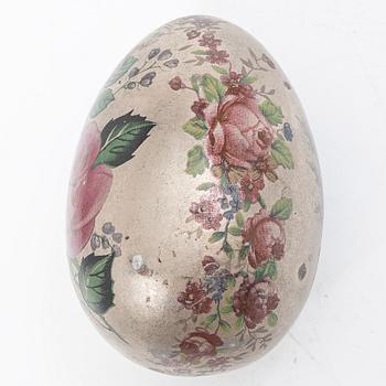 Rut Bryk, a decorative egg, Arabia.