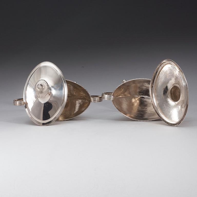 A pair of Swedish 18th century silver sugar-bowls, marks of Nils Tornberg, Linköping 1798.