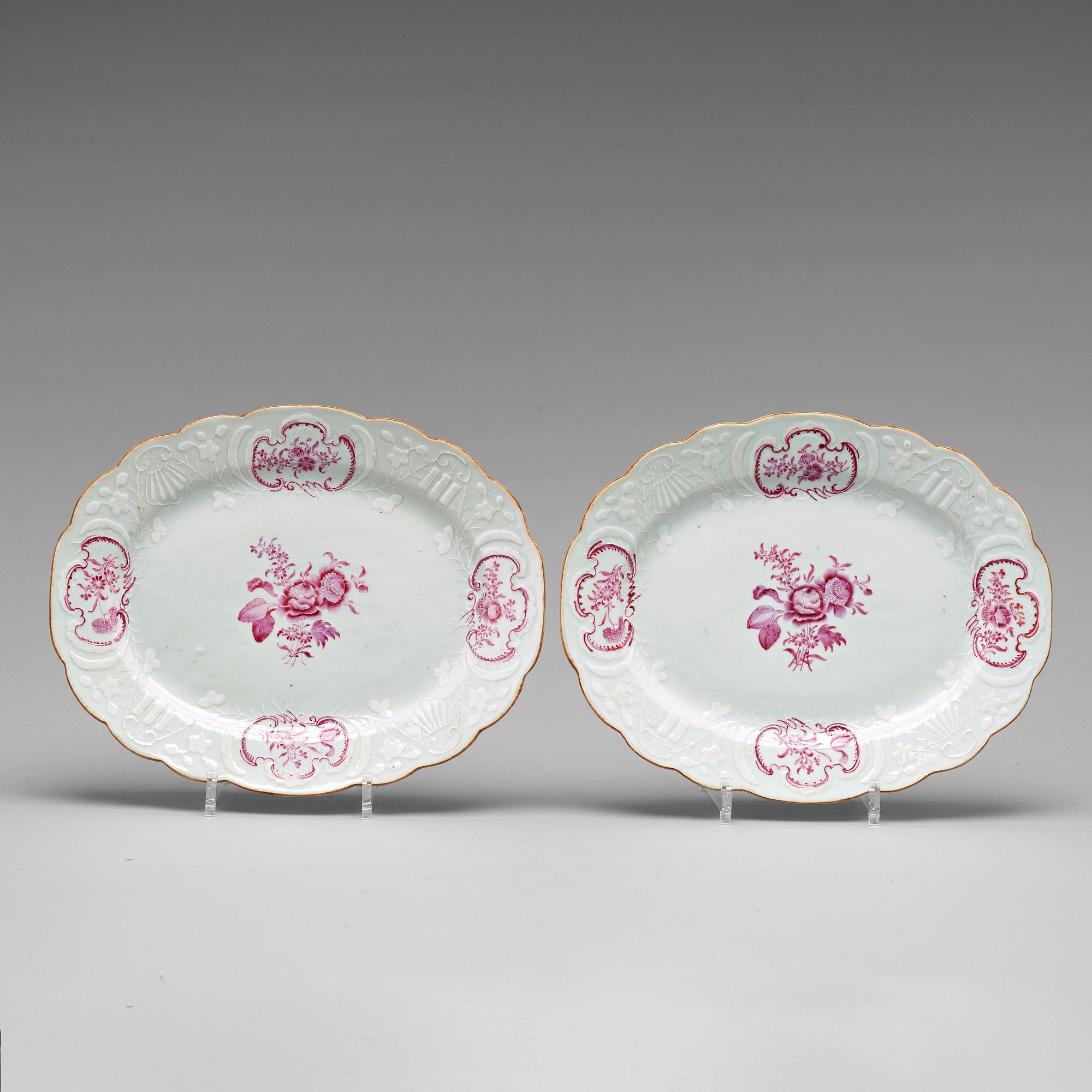 STEKFAT, ett par, kompaniporslin. Qingdynastin, Qianlong (1736-95).