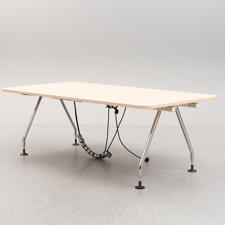 An 'Ad Hoc' desk by Antonio Citterio, Vitra.