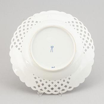Servisdelar, 15 st, porslin. "Lökmönstret", Meissen, Tyskland.