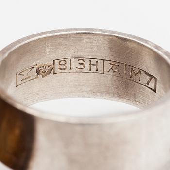 Elis Kauppi, A silver and gilded silver ring. Kupittaan kulta, Turku 1965.