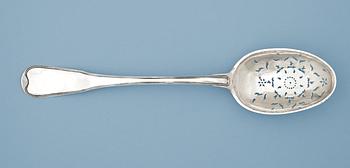 933. A Norwegian 18th century silver serving-spoon, makers mark of Peter Pettersson, Christiana, Norge, 1798.