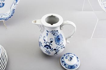 A set of nine pcs of Meissen porcelain service.