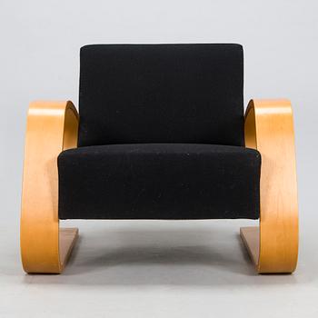 Alvar Aalto, nojatuoli, "Tank chair" malli 400, Artek 2009.