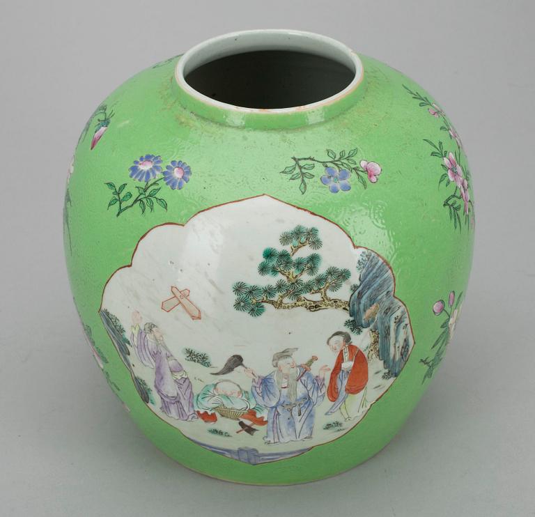 BOJAN, porslin, Qianlong-stil, Kina 1800-talets början.