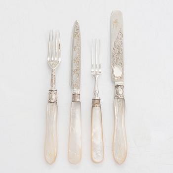 Sandwich and fruit cutlery, 24 pcs, partly sterling silver, partly silver-plated, Sheffield 1853 and 1905.