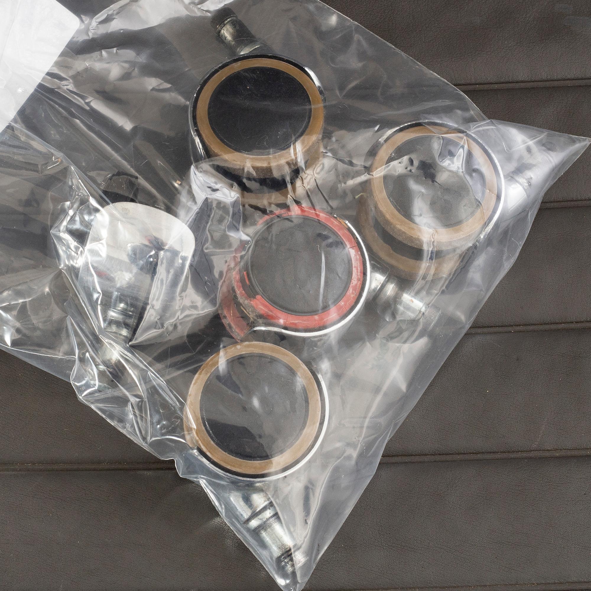 CHARLES & RAY EAMES, Kontorsstol EA 117 Vitra 1900-talets senare del.