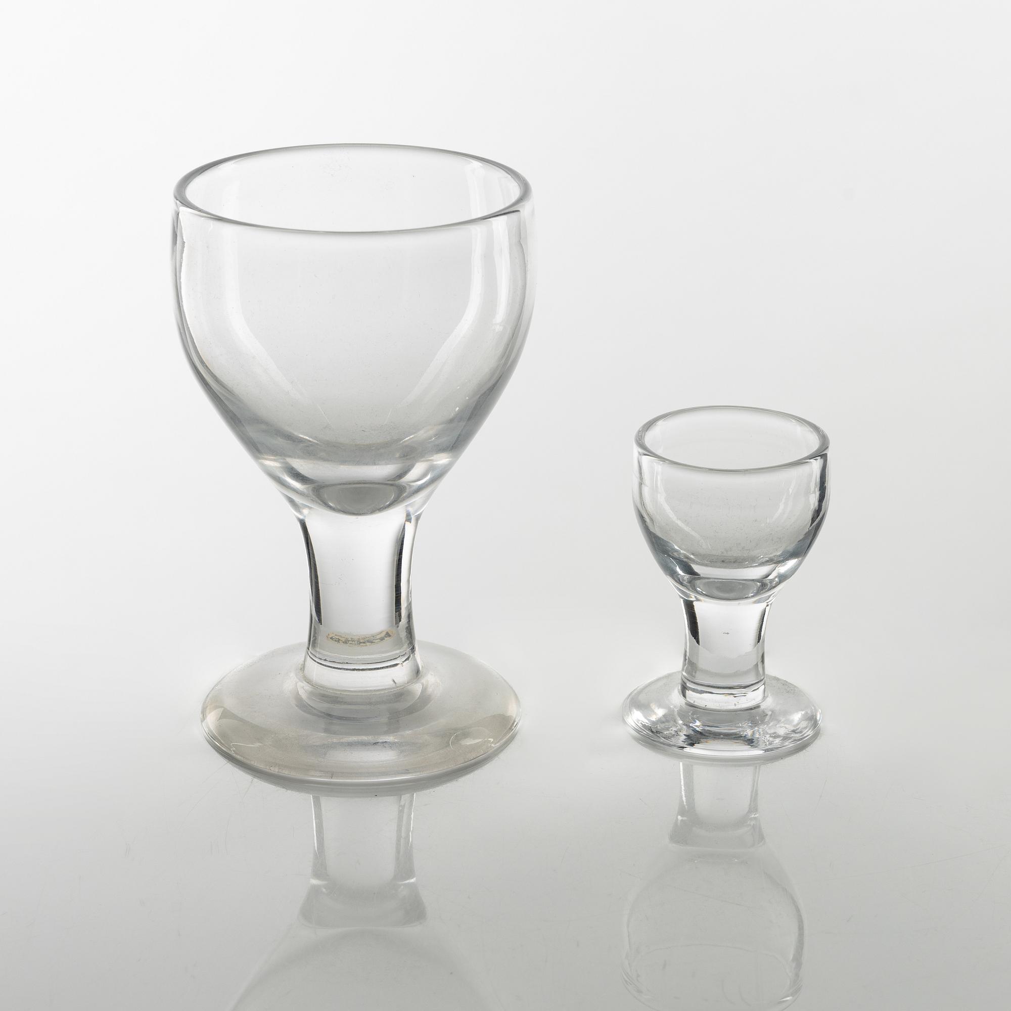 Signe Persson-Melin, 20 "Ruben" glasses, Boda, Sweden, 1970's.