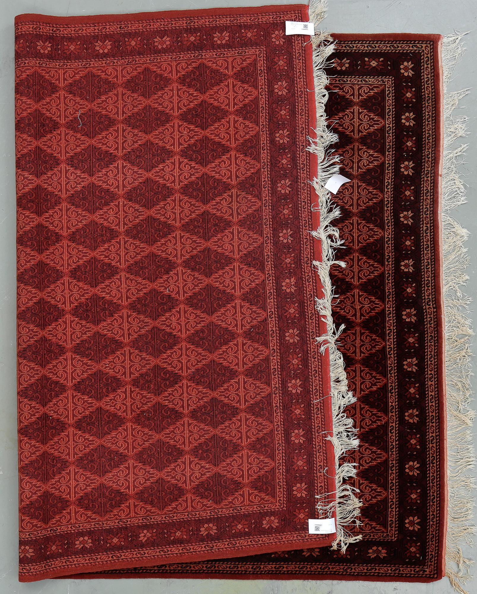 MATTA, orientalisk. Ca 235 x 173 cm.